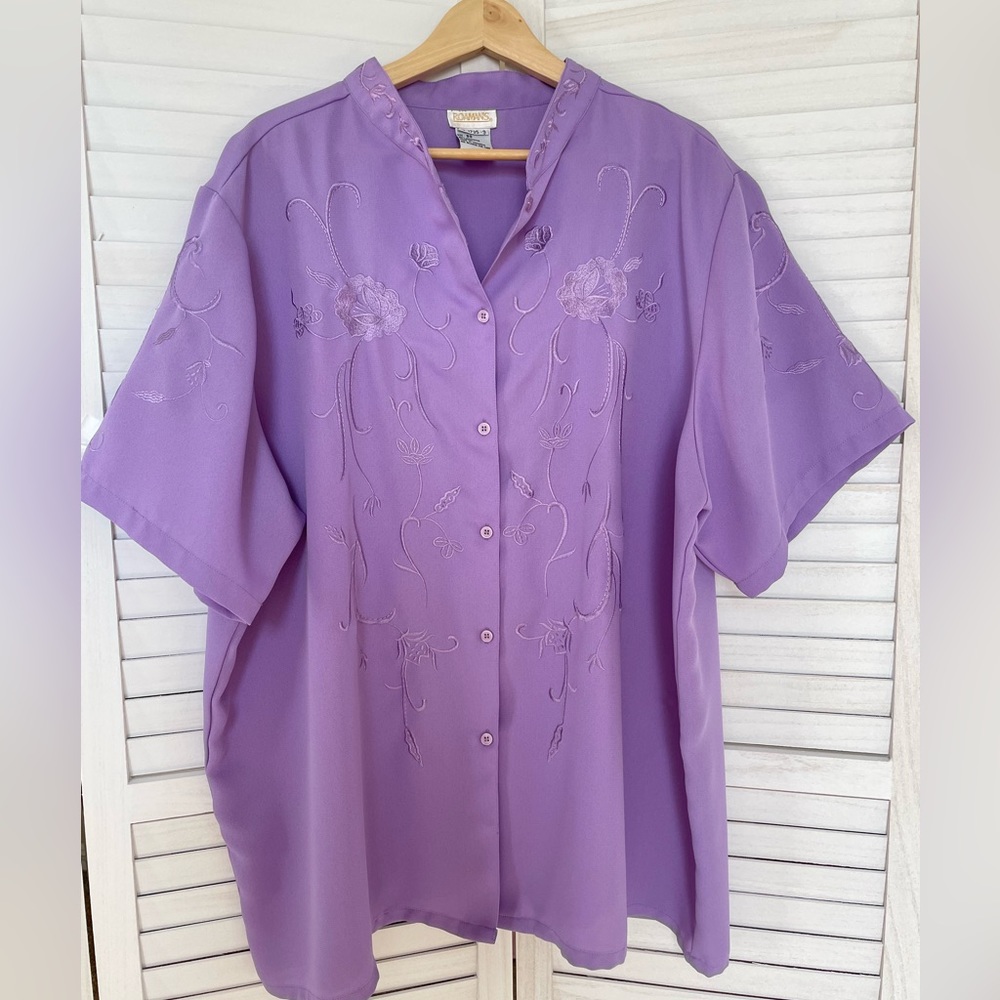 Roamans Womans Size 3X Purple Lilac Front Button Blouse Short Sleeve